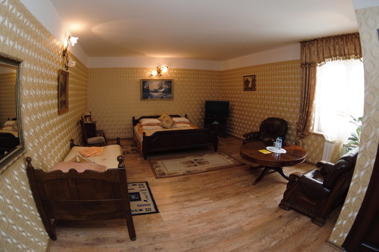 Hotel Wellness & Spa Antyczny Dwor Rudna Mala Esterno foto